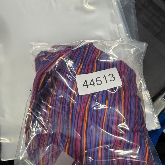 Rei Activewear Tank Women 8 Blue Striped Sleeveless Racerback V-Neck Lined - Picture 6 of 6